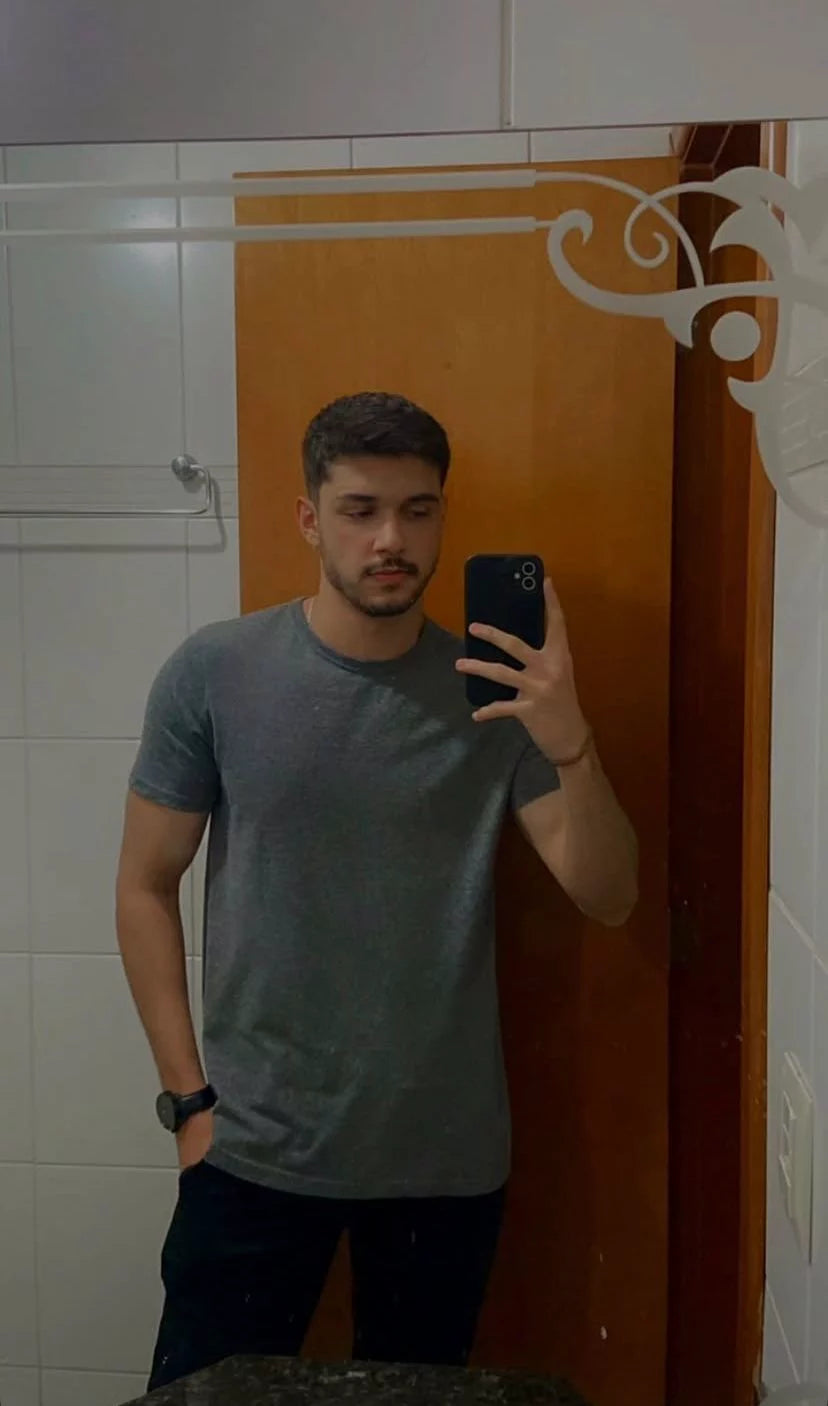 Carlos G.